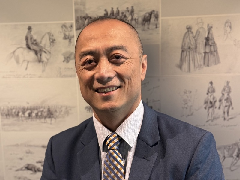 Pirates, police, parliament: Trung Luu's refugee story